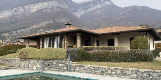 Tremezzina, Lago di Como – Bellissima Villa con piscina
