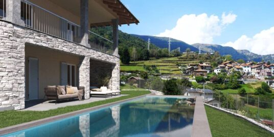 Villa con vista lago incantevole, giardino e piscina