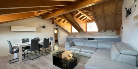 Attico in Villa d’epoca nel centro di Menaggio