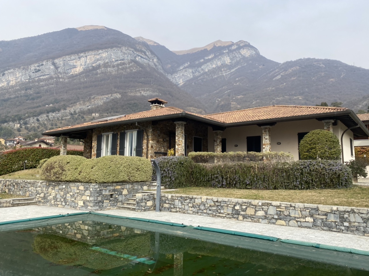 Tremezzina, Lake Como –  Villa with swimming pool and lake view