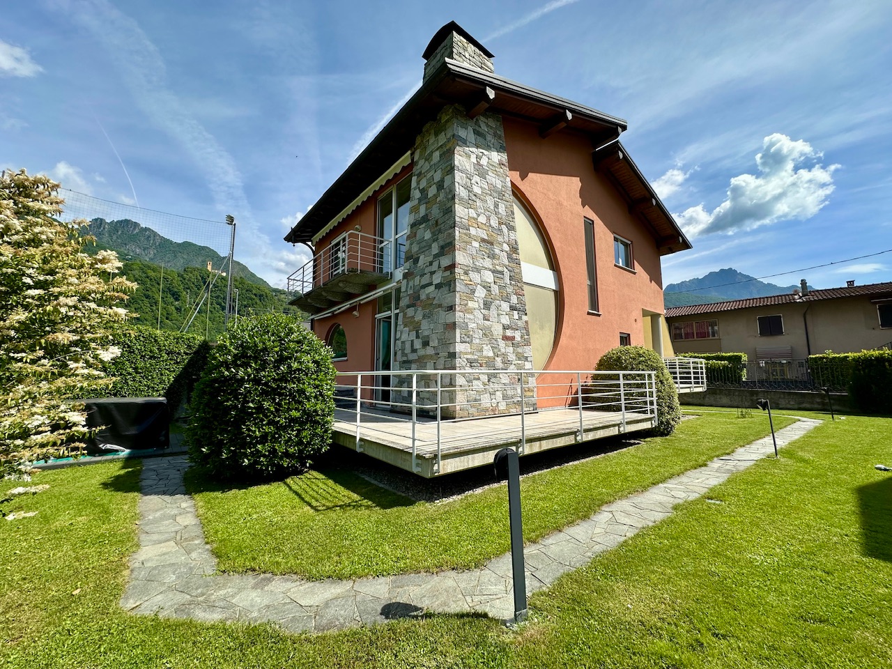 Villetta Indipendente con giardino privato