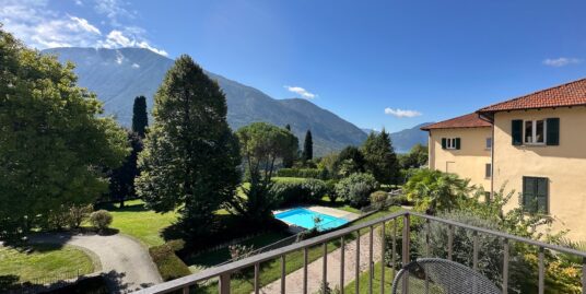 Elegante appartamento in Villa Storica con piscina