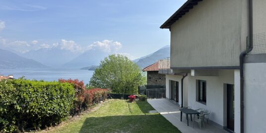 Lago di Como – Pianello del Lario | Proprietà con vista lago composta da tre unità indipendenti