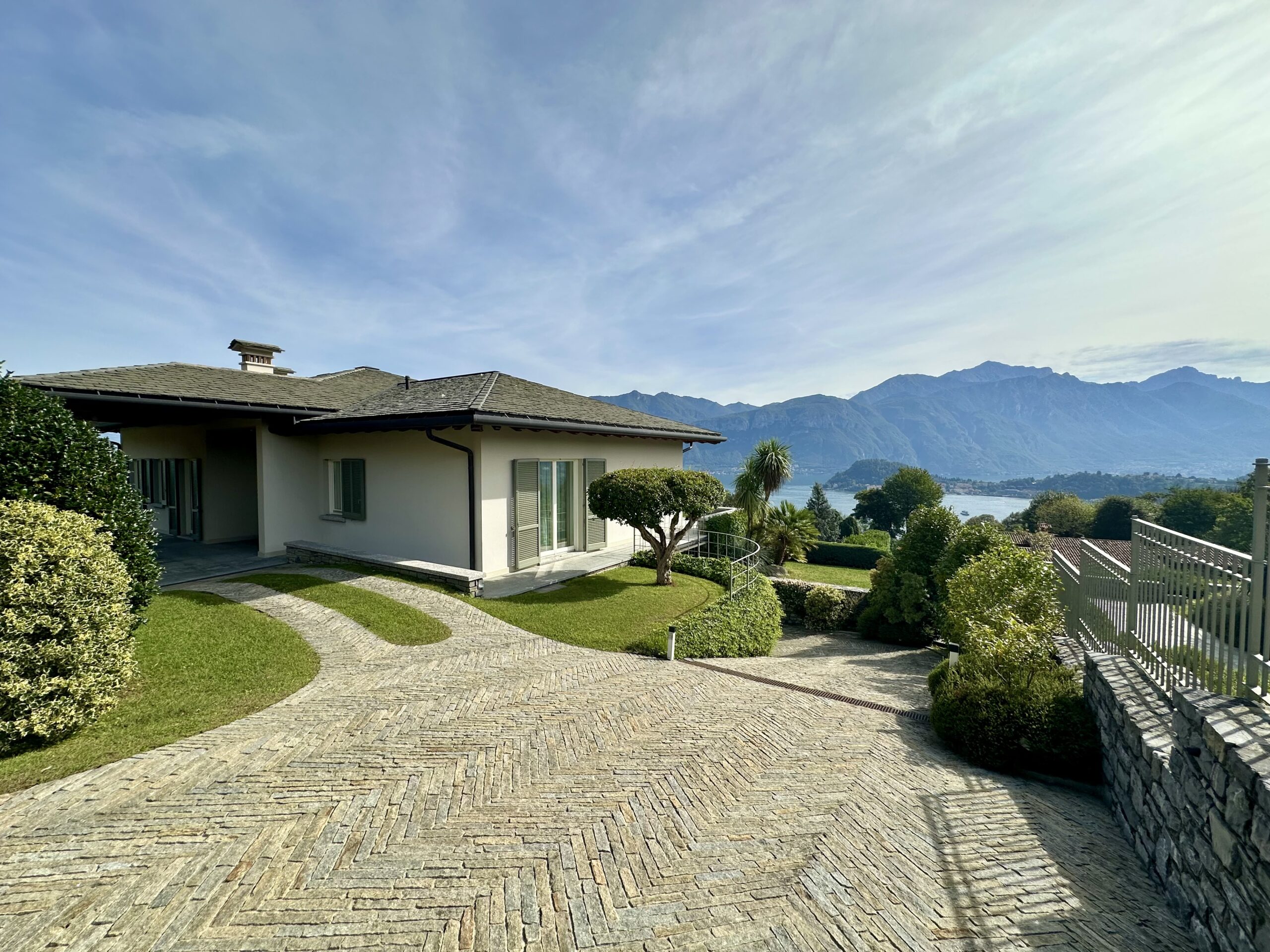 Villa di lusso con piscina e spettacolare vista lago a Griante